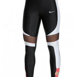Nike Women Speed Tight Fit 7/8 Length Tights